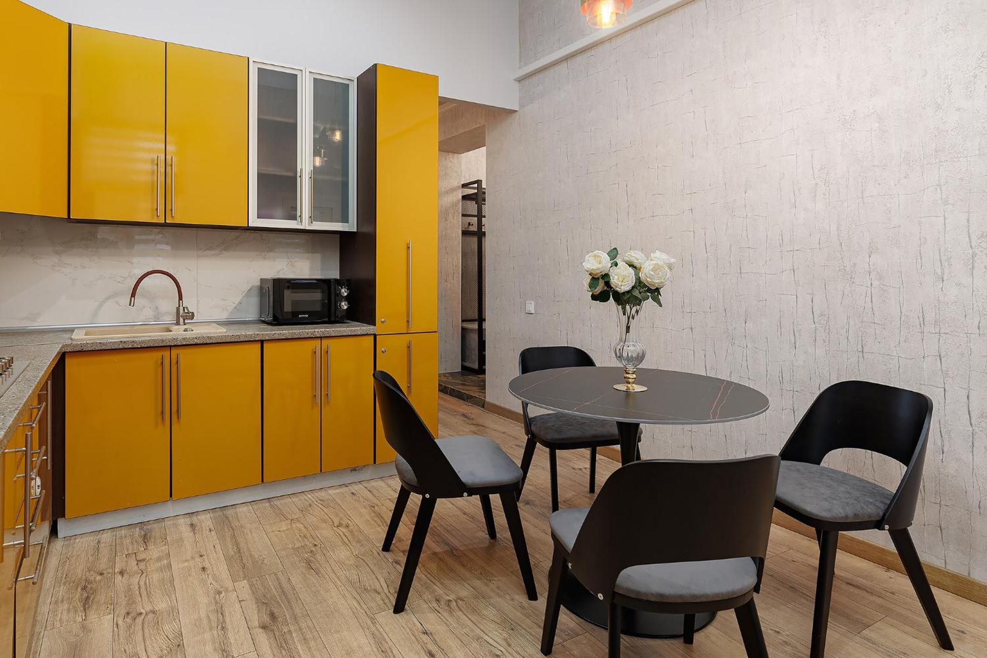 2 - Bedroom Apartments Galicia Lviv Exteriör bild