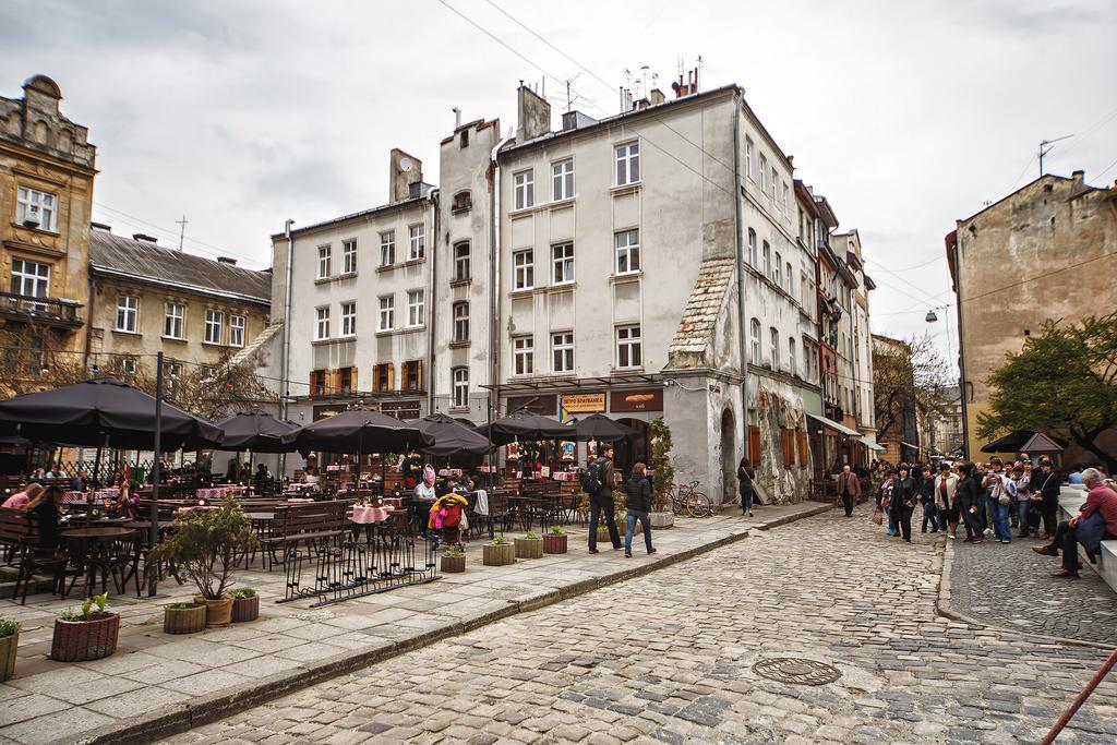 2 - Bedroom Apartments Galicia Lviv Exteriör bild